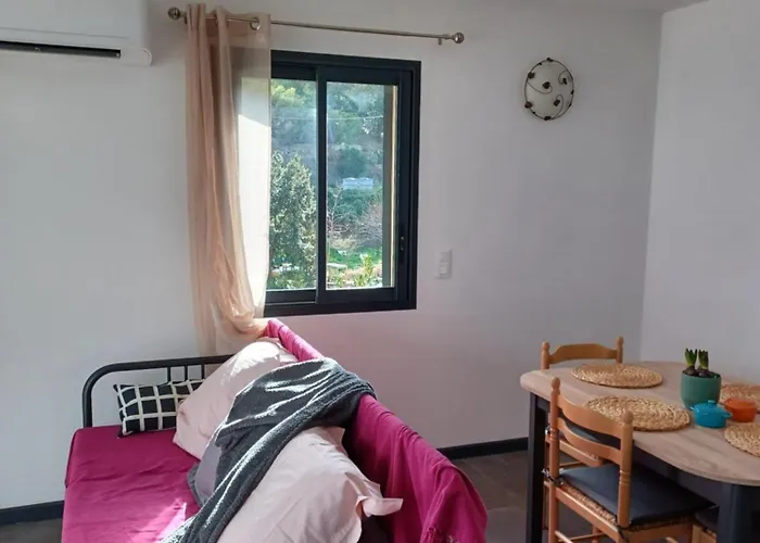 Cap Corse Marine De Bord De *